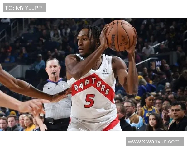 伊曼纽尔奎克利的崛起与未来展望解析篮球界的新星之路